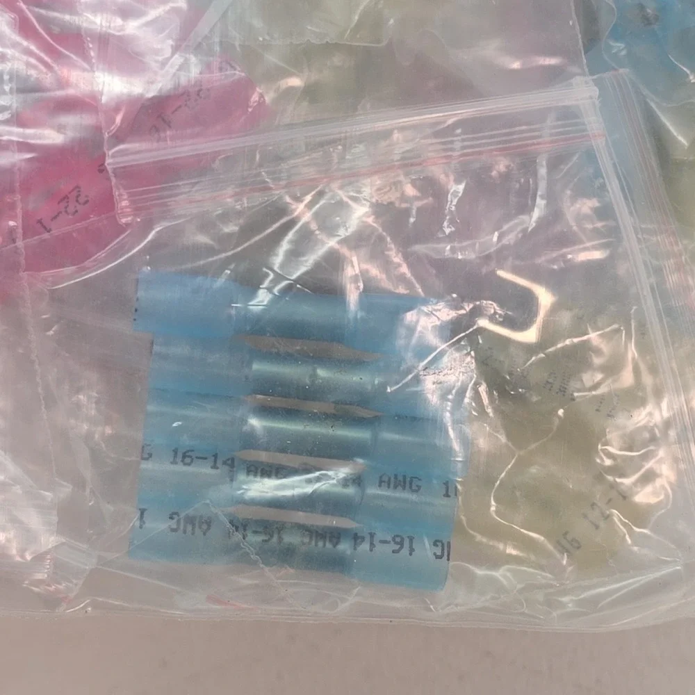 Speaker‎ Wire & Lighting Wire & Connectors Lot